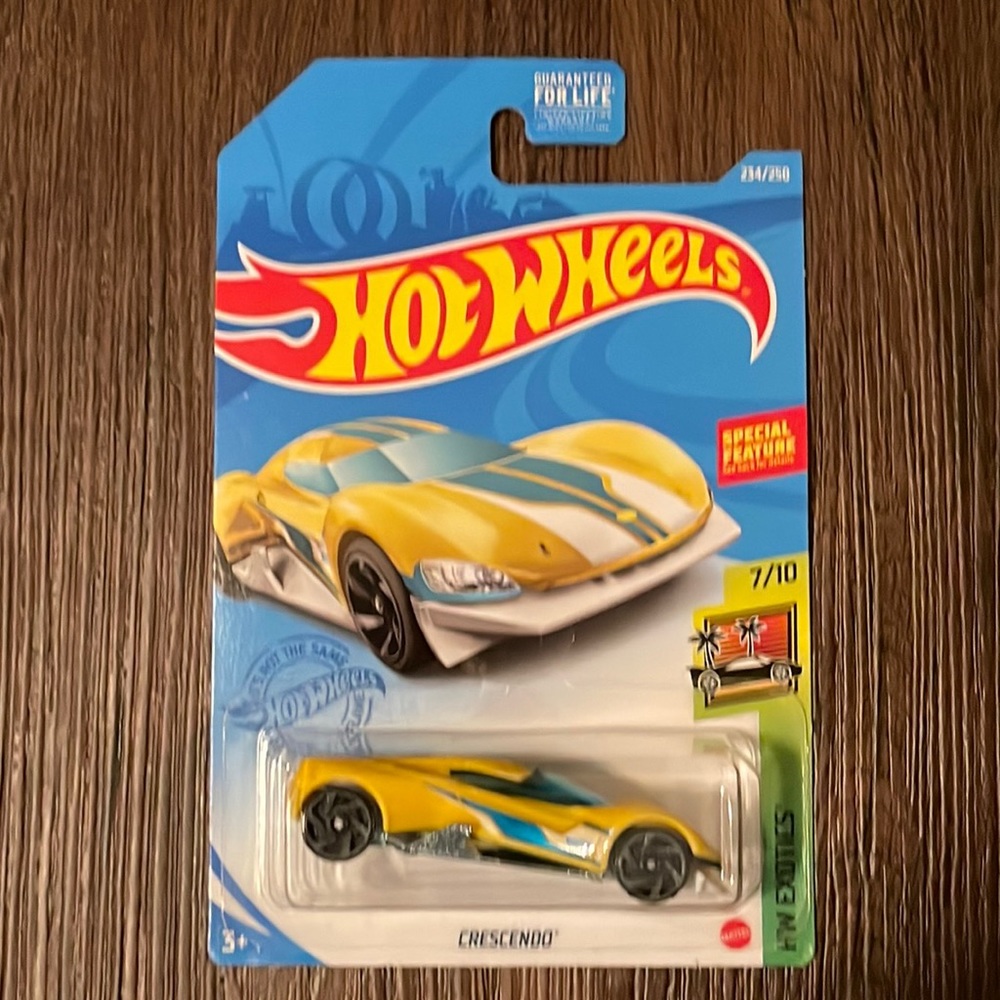 Crescendo HW Exotics Hot Wheels 2021
